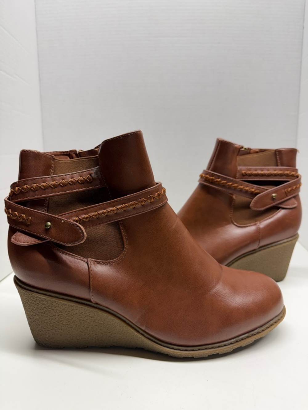 Cloud Walkers Alanna Wedges Ankle Booties Boots Tan Brown Extra Wide Fit Size 11